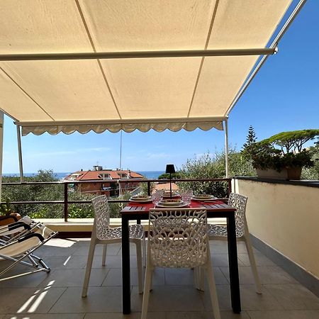 Apartamento Il Leudo Lavagna Exterior foto
